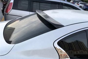 Козырек на заднее стекло глянцево - черный V.1 для Infiniti Q50 2013+