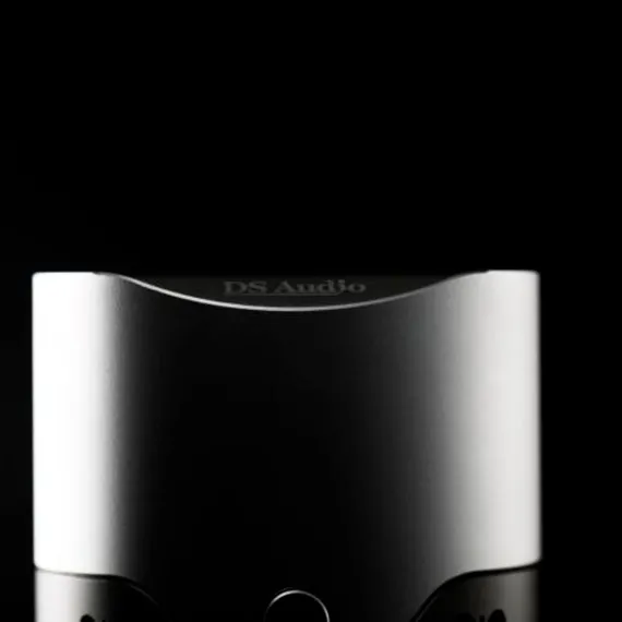 DS Audio ES-001 Stabilizer Silver