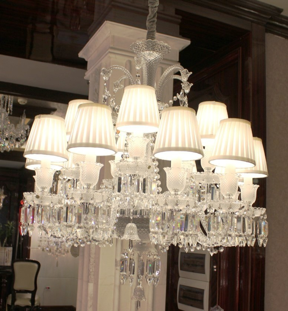 BACCARAT-ZÉNITH-CHANDELIER-20-lights-clear
