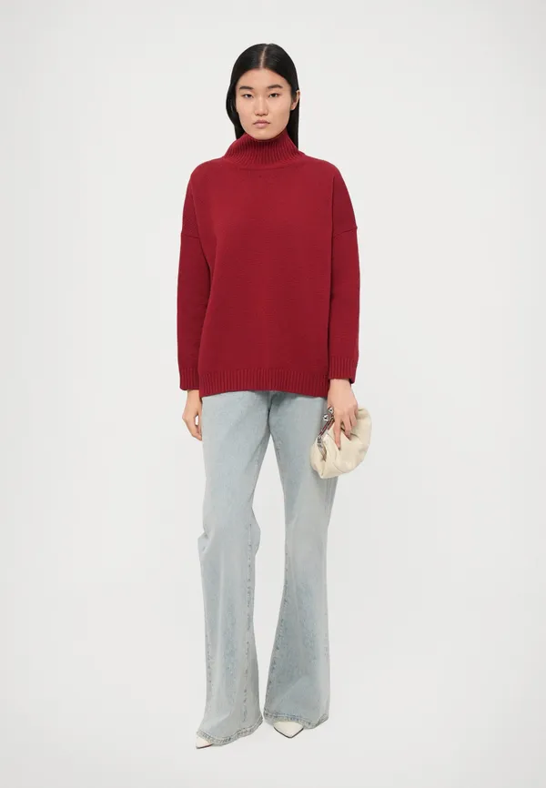 Свитер женский WEEKEND MAX MARA BORGIA