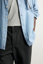 БРЮКИ RELAXED FIT ДЛЯ КОМФОРТА — ZARA