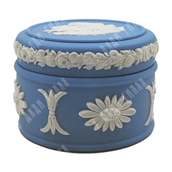 Шкатулка-таблетница. Яшмовый бисквитный фарфор, ручная работа. Wedgwood (Веджвуд), Англия, 1979
