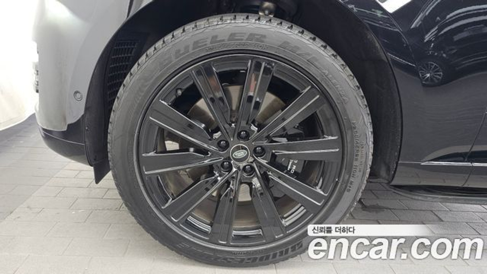 Land Rover Range Rover P530 Autobiography Long Wheel Base — 2023