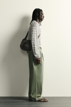 ZARA БРЮКИ ЧИНОС BAGGY FIT СО СКЛАДКАМИ, МЯГКИЙ ЗЕЛЕНЫЙ
