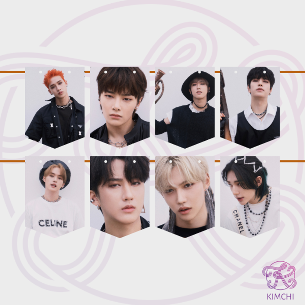 Набор флажков на веревке STRAY KIDS - NOEASY Набор флажков на веревке STRAY KIDS - NOEASY