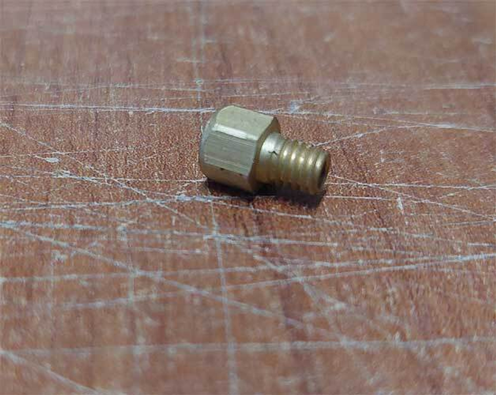 Жиклёр запальника 301055 под сжиженный газ для АОГВ ЖМЗ