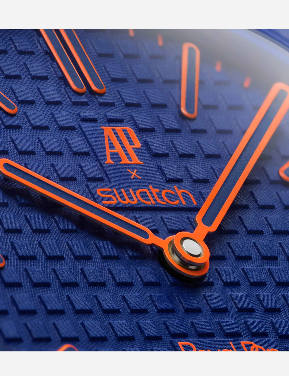 Часы Audemars Piguet x Swatch Royal Pop "Orenji Hachi"