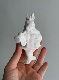 Елочная игрушка Кролик из Алисы в стране чудес фигурка для росписи