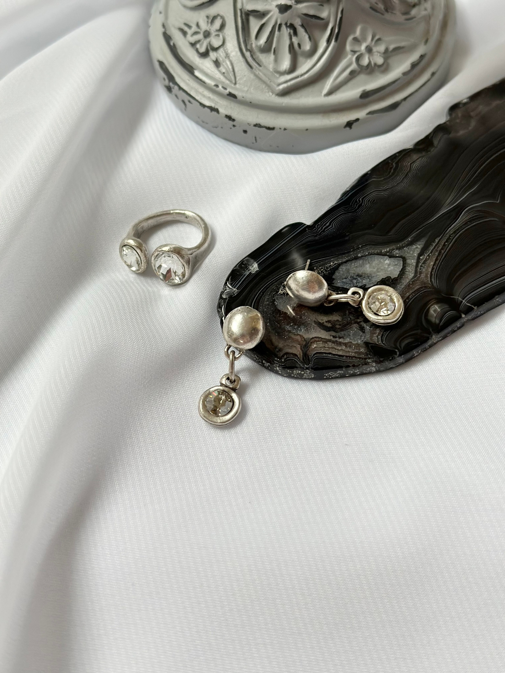 Серьги с подвесом из кристалла Swarovski