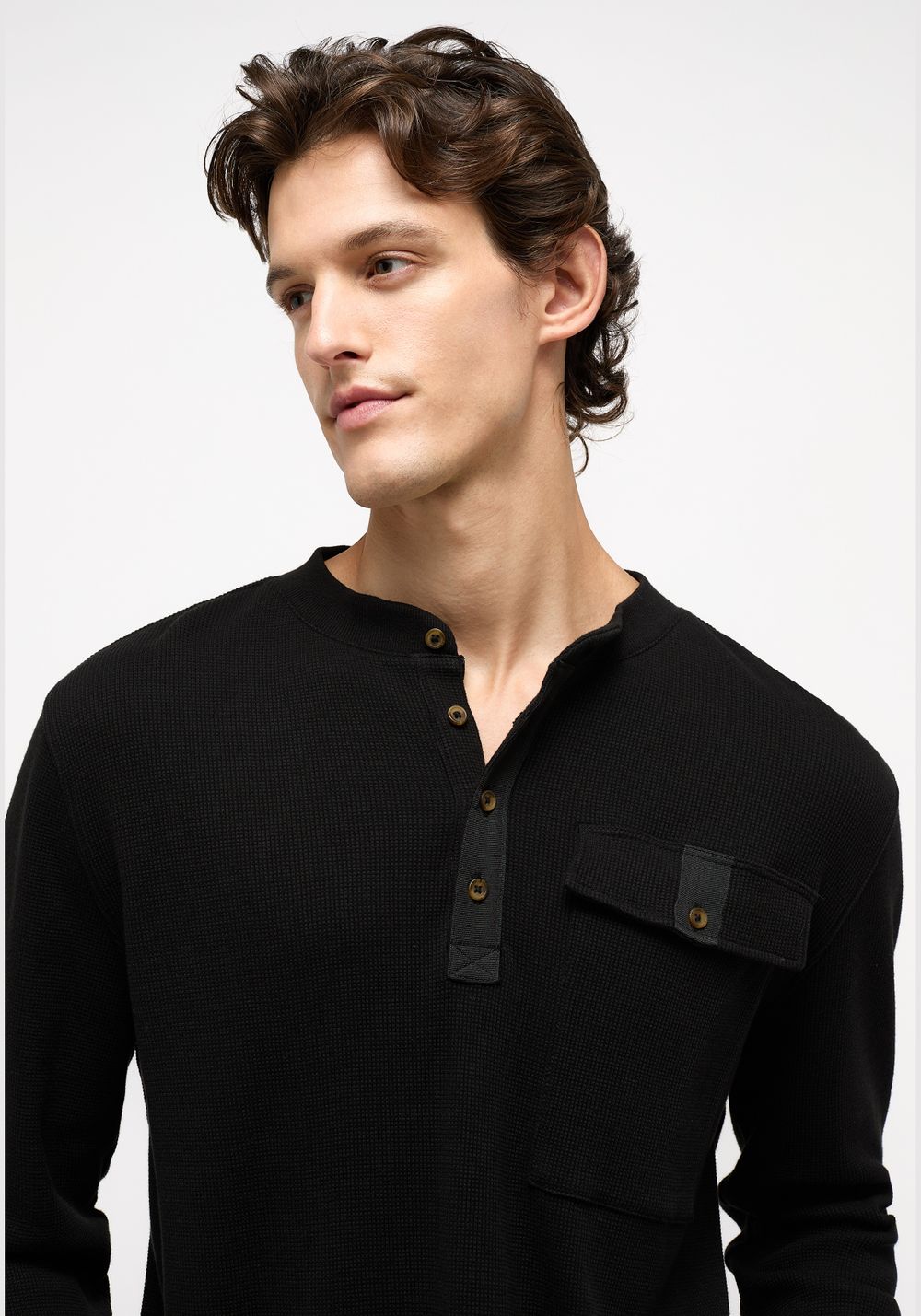 Футболка Adrian C Henley 1014467-4142