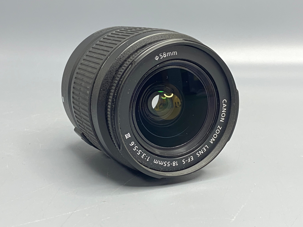 Canon EOS 2000D как новый