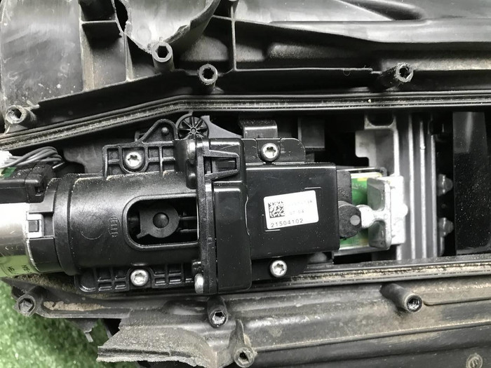 Битая Фара правая Porsche Cayenne 3 (17-23) LED