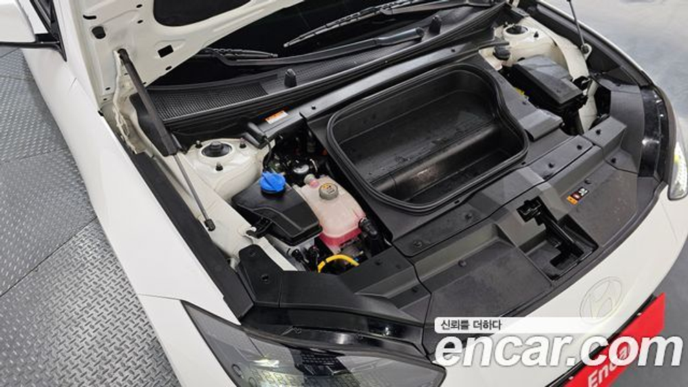 Hyundai Ioniq6 Long Range AWD — 2023