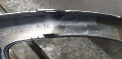 Накладка переднего бампера Mercedes GLA (X156) 17-20 Б/У Оригинал A1568858200