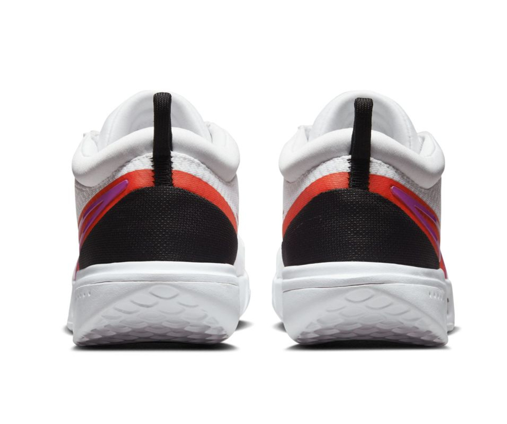 Теннисные кроссовки Nike Zoom Court Pro HC - white/picante red/black/fuchsia dream