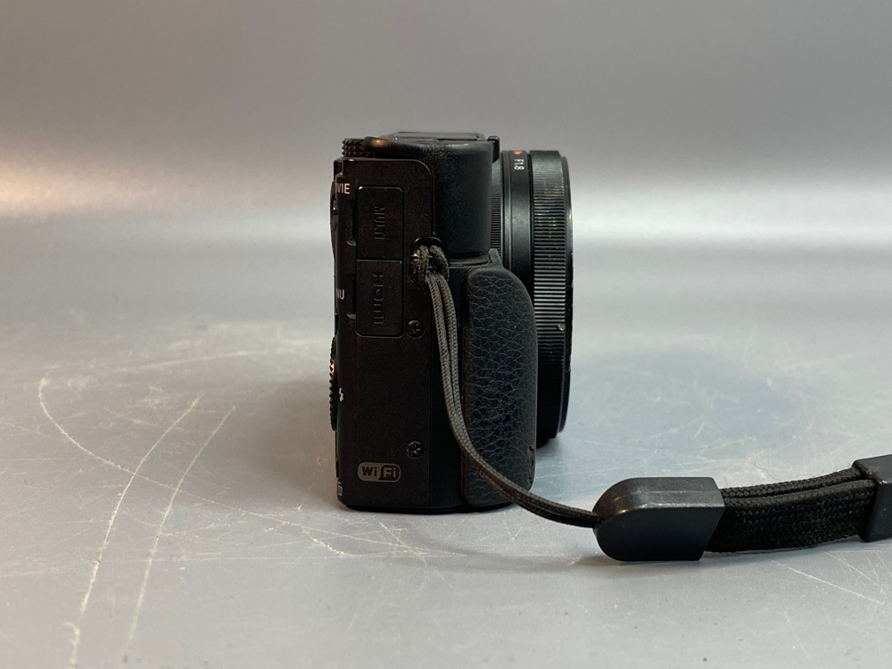 Sony DSC-RX100M3 Вспышка не работает
