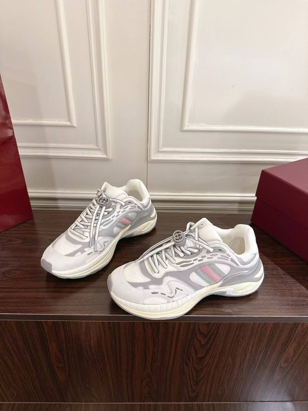 Кроссовки Gucci