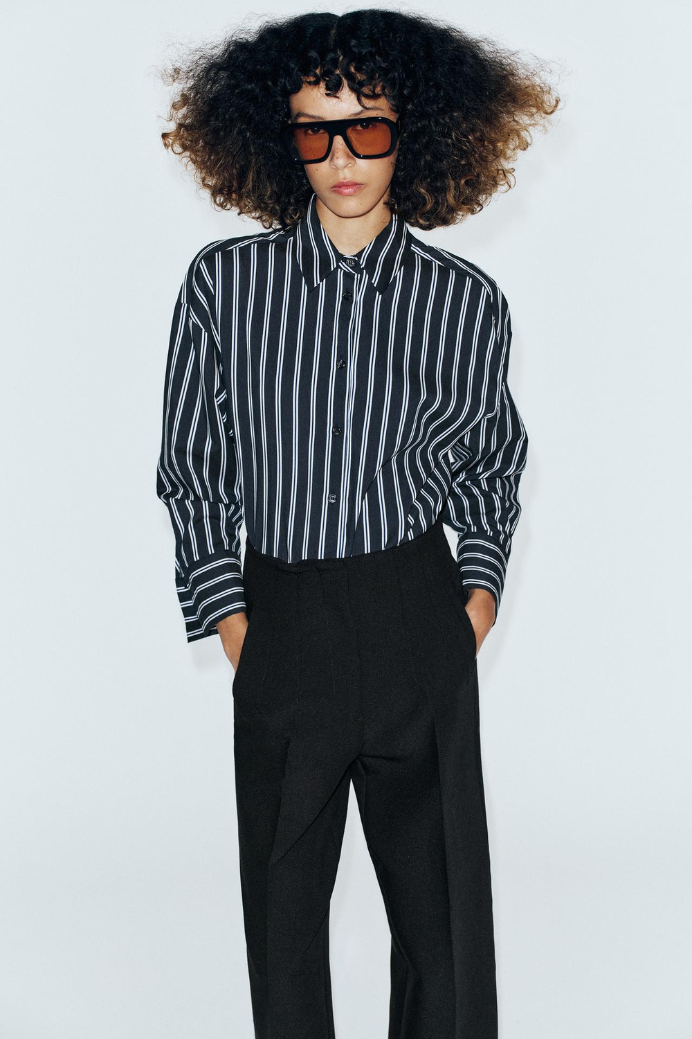 ZARA БРЮКИ BARREL С ВЫСОКОЙ ПОСАДКОЙ, ЧЕРНЫЙ