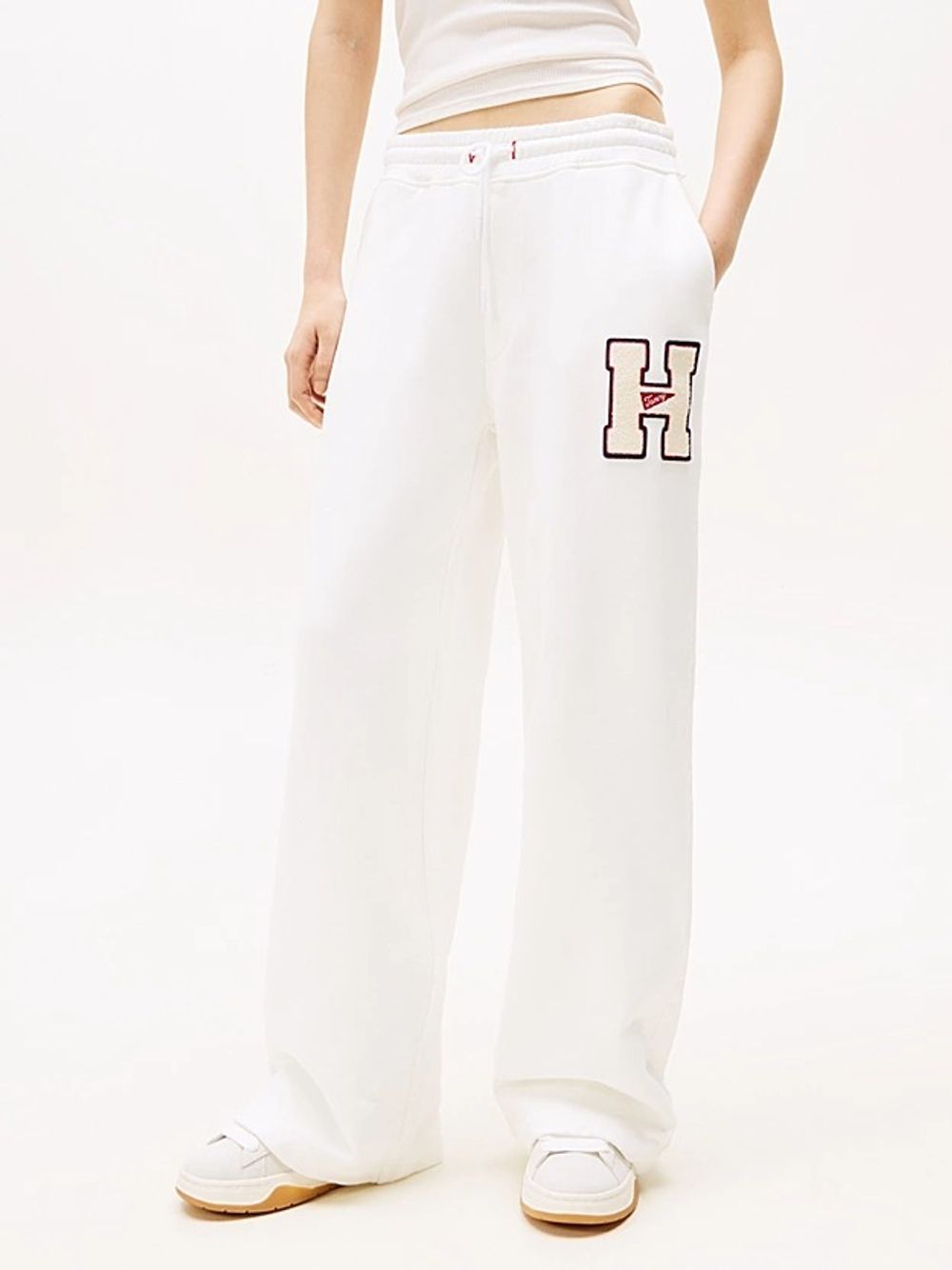 Брюки спортивные женские TOMMY JEANS TJW H GRAPHIC SWEAT