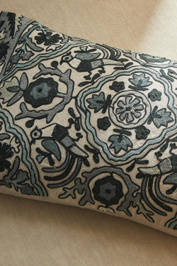 ZARA HOME ХЛОПКОВЫЙ ЧЕХОЛ ДЛЯ ДЕКОРАТИВНОЙ ПОДУШКИ С ВЫШИВКОЙ, СВЕТЛО-БЕЖЕВЫЙ