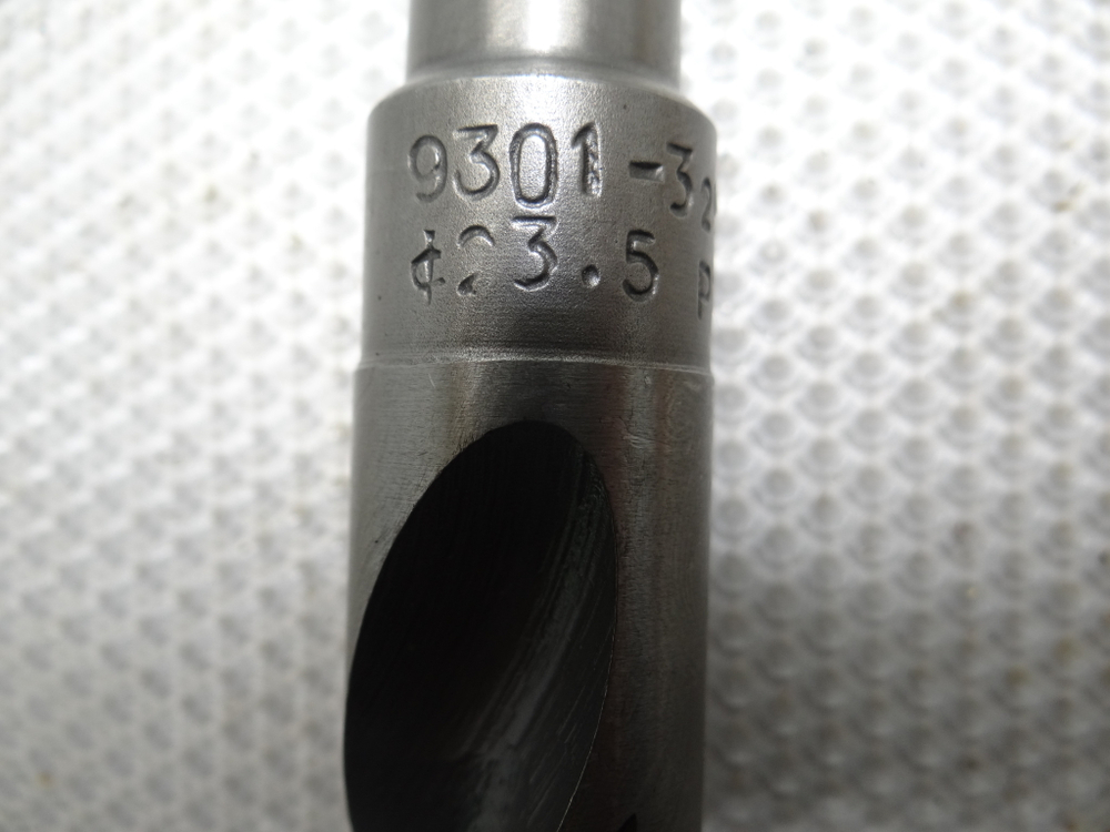 Сверло 23.5мм (140х250) Р18 к\х К/М2 СССР