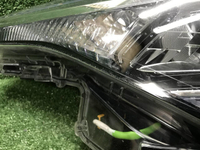 Фара левая Toyota C-HR (2019-2023) LED