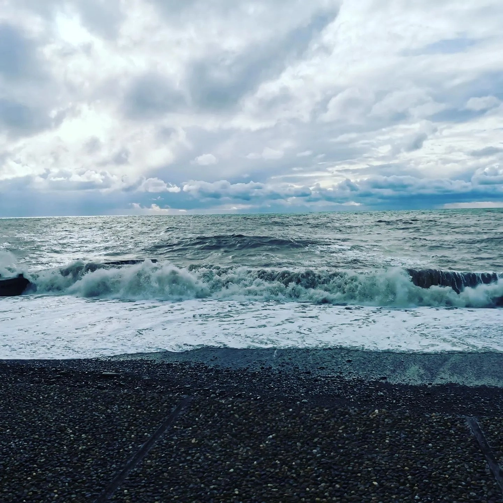 Море