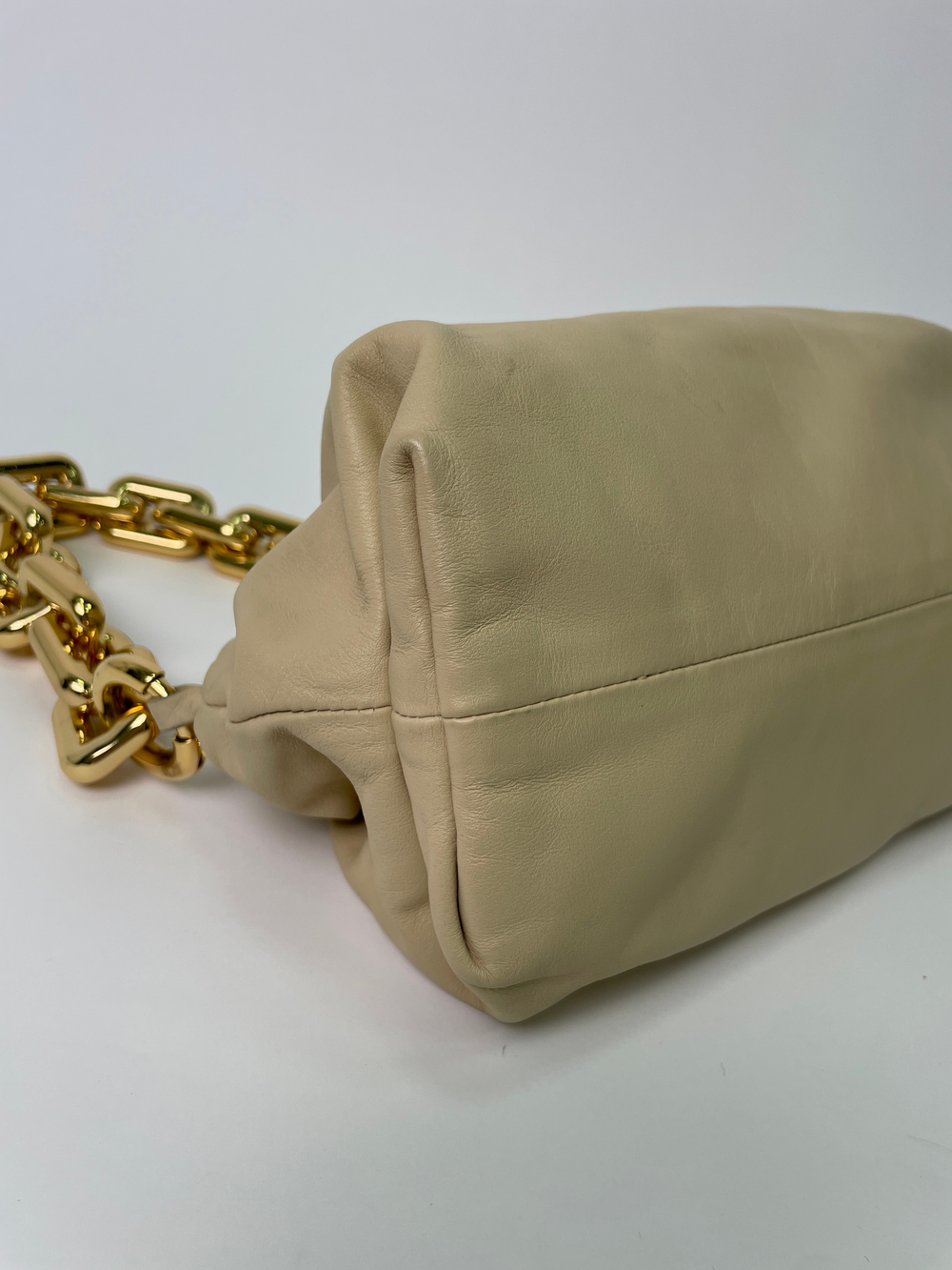 Сумка Bottega Veneta Chain Pouch