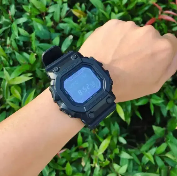 Наручные часы Casio GX-56BB-1E