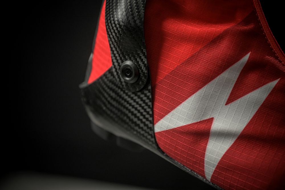Профессиональные лыжные ботинки Madshus Redline Skate (2024/2025) для конькового хода