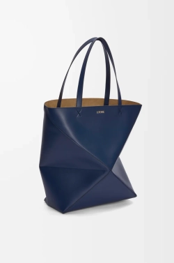 Loewe Сумка-тоут XL Puzzle Fold из блестящей телячьей кожи, темно-синий