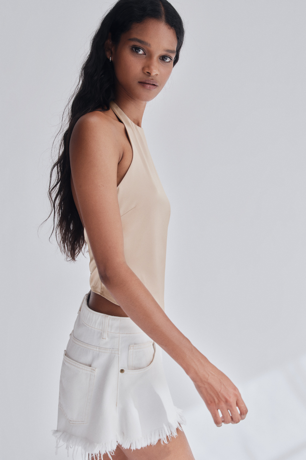Атласный топ с завязкой на шее - H&M