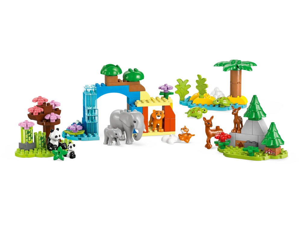 Конструктор LEGO Duplo 10446 Семейства диких животных 3в1