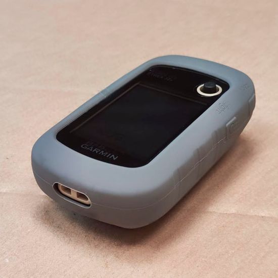 Чехол для Garmin eTrex силиконовый бампер (Серый)