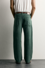 ДЖИНСЫ RELAXED FIT СО СТРЕЛКАМИ — ZARA · 0840/311