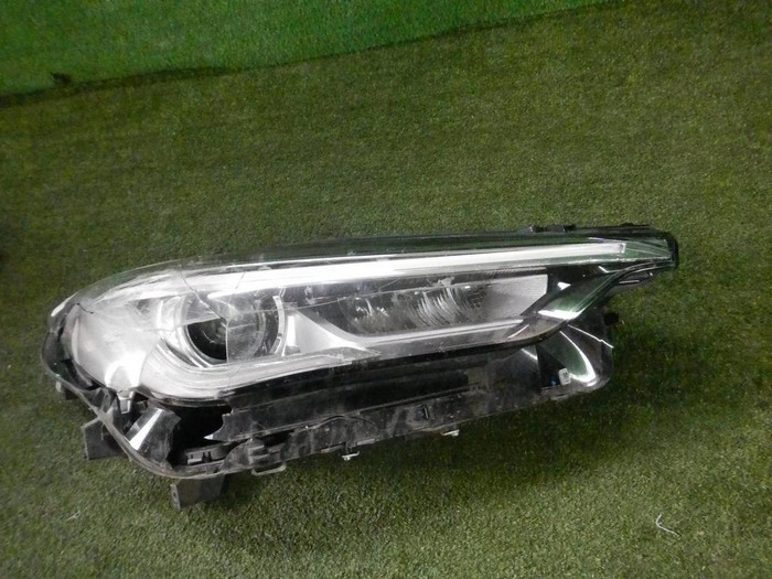 Фара правая Infiniti QX50 2 (2017-2025) LED