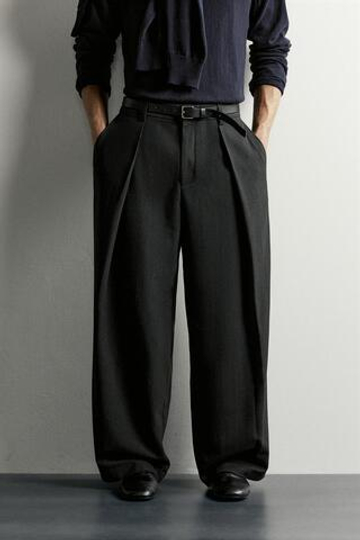 ZARA БРЮКИ RELAXED FIT СО СКЛАДКАМИ, СЕРЫЙ