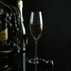 Бокал-флюте для шампанского 250 мл стекло "Abyss" декор d 4,5 см h22 см P.L. - BarWare [6]
