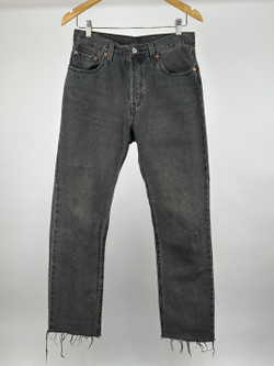 Джинсы Levis