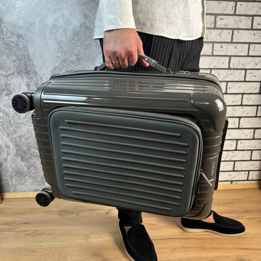 Чемодан Rimowa