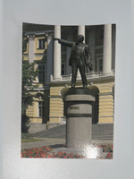 Открытка Ленинград. Памятник В.И.Ленину перед Смольным
