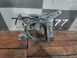 Накладка ПТФ левая Toyota Land Cruiser 200 12-15 Б/У Оригинал 5204060070