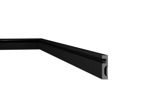 Плинтус Black IL11