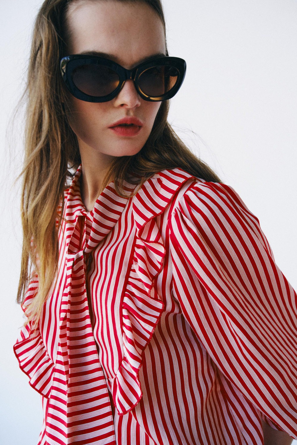РУБАШКА В ПОЛОСКУ С ЗАВЯЗКОЙ — ZARA