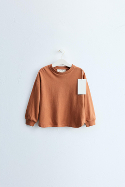 ZARA TIMELESS — ОДНОТОННАЯ ФУТБОЛКА С МАНЖЕТАМИ, МЕДНЫЙ