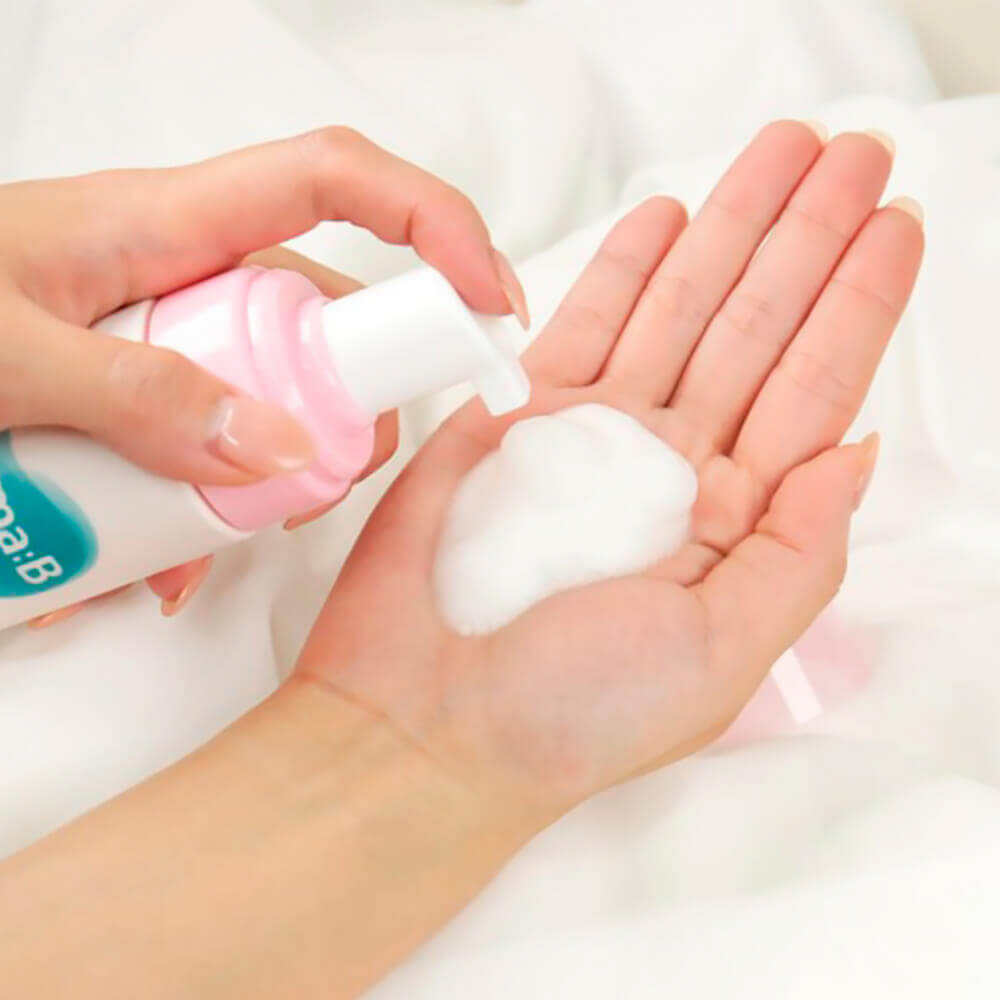 Derma:B Mild Feminine Foaming Wash 200ml