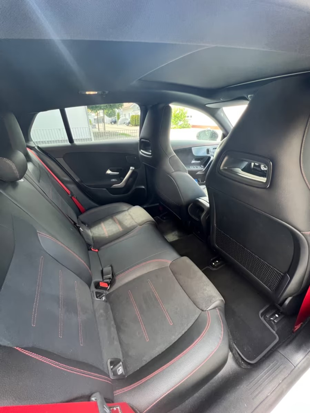 Mercedes-Benz CLA 45 AMG Shooting Brake