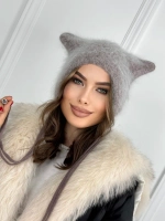 Шапка с ушками зимняя ангора вязаная