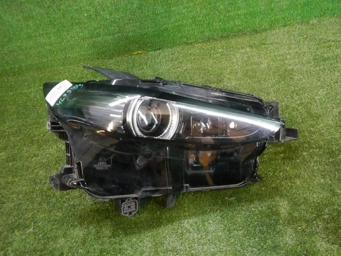 Фара правая Mazda CX-30 1 (2019-н.в.) LED