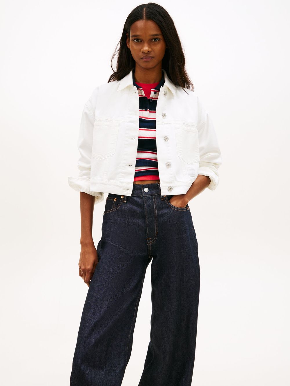 Куртка джинсовая женская TOMMY JEANS OVSZ CROP TRCKR JCKT